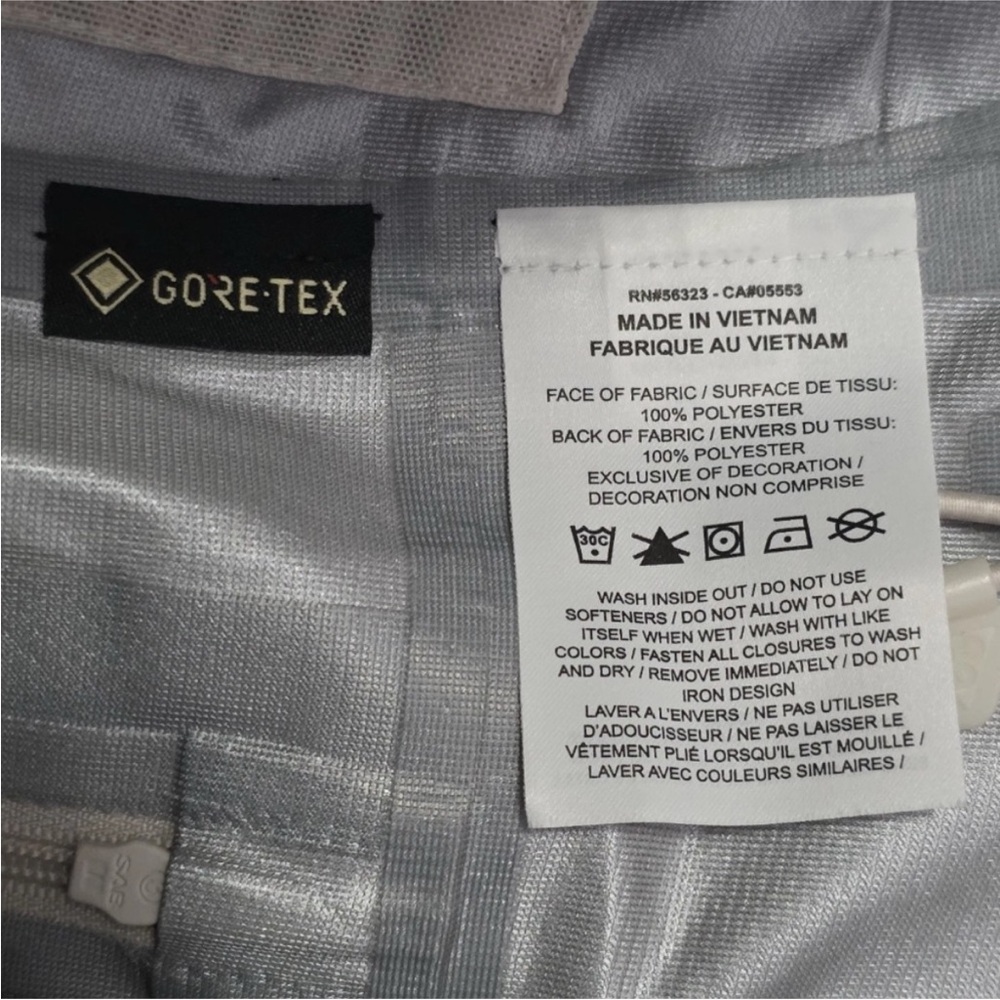 Nike ACG Gore-Tex Rain jacket - Picture 11 of 13